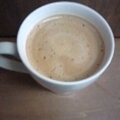 インスタントコーヒーはバリスタで入れてます（謝）
生姜とミルクで美味しい１杯、ごちそうさまでした＾＾